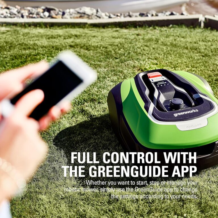 Greenworks Robotic Lawnmower Optimow 10 GRL110 with App